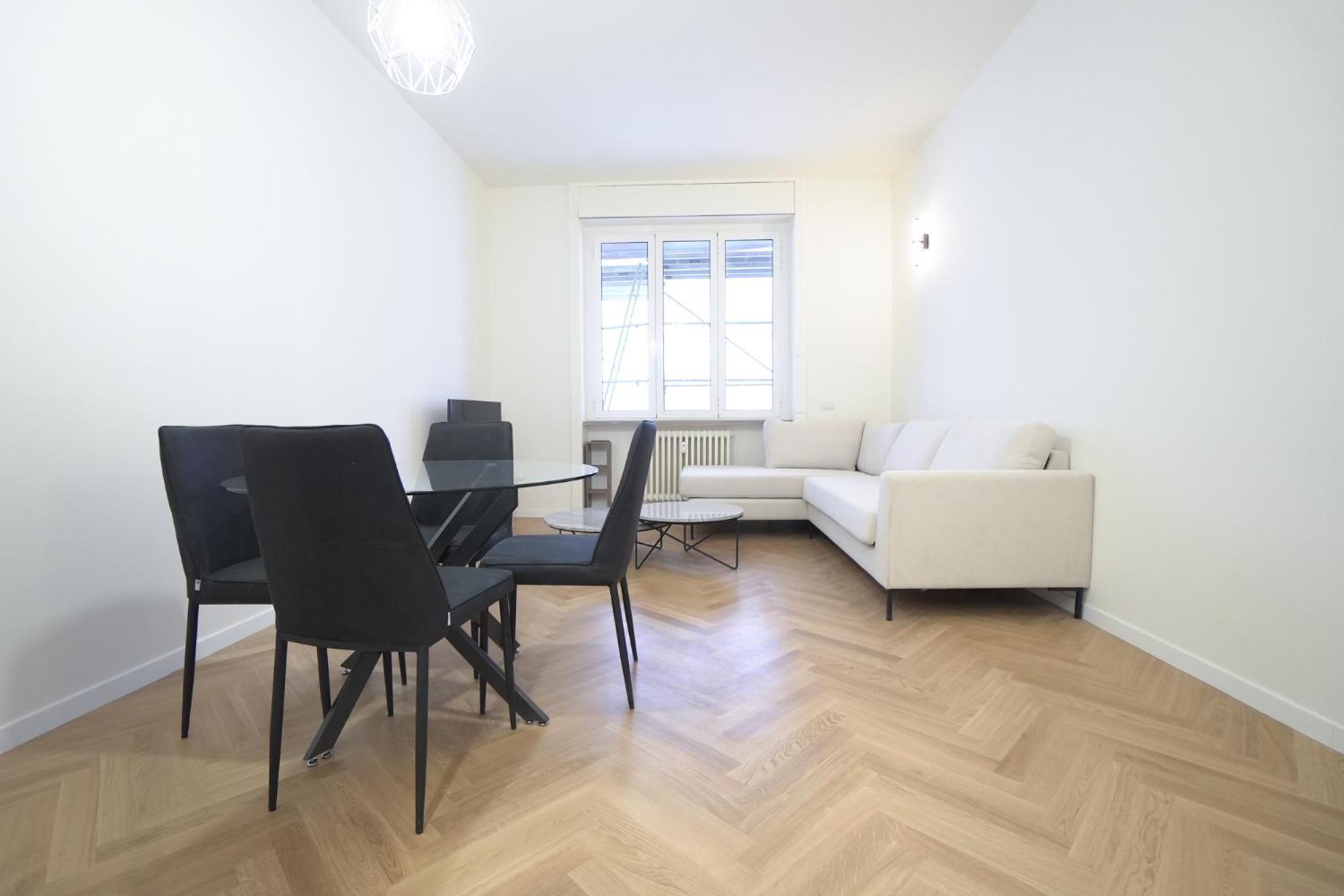 Brera Livings - Luxury Apartment, Full City Center Milão Exterior foto