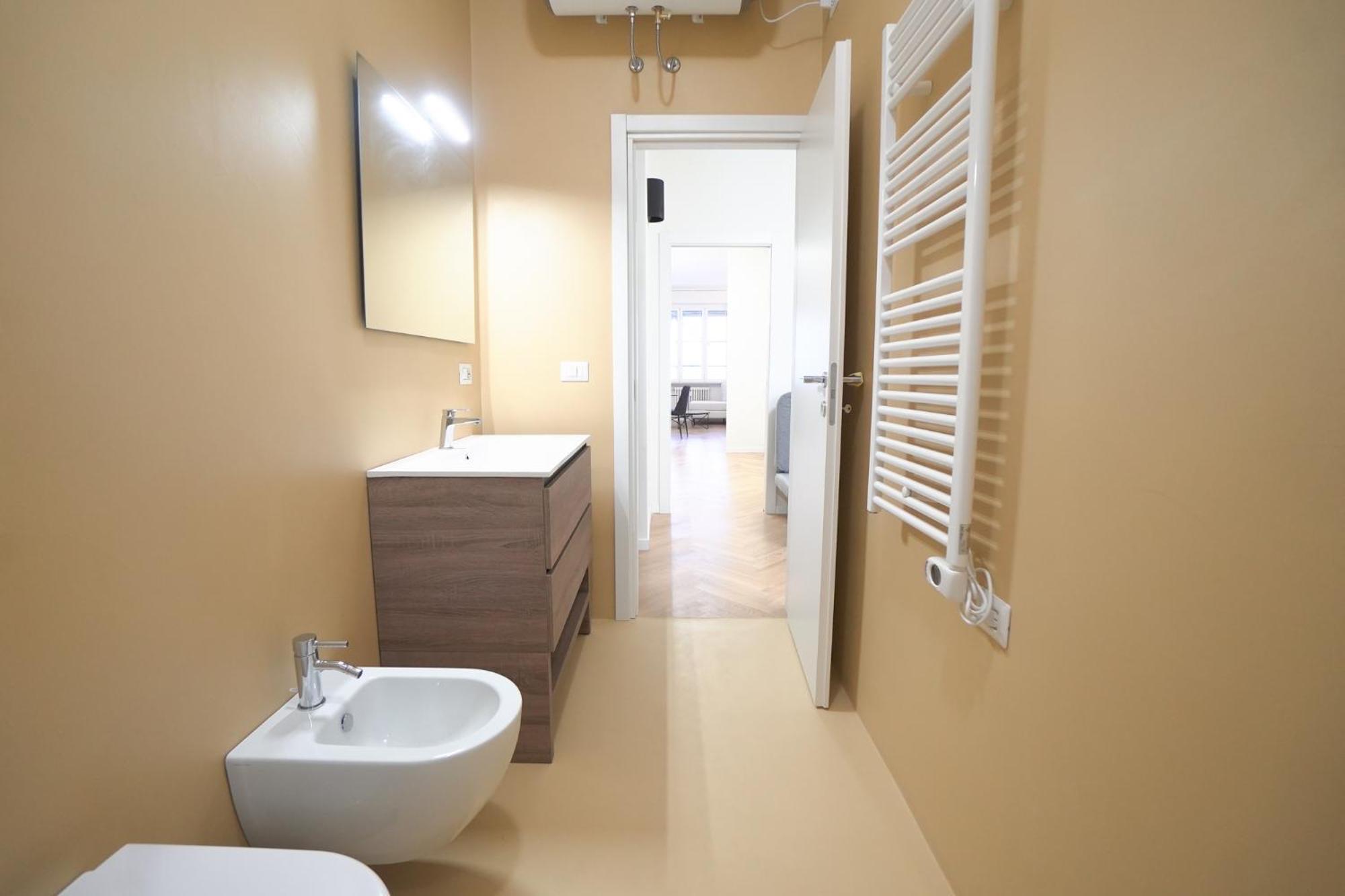 Brera Livings - Luxury Apartment, Full City Center Milão Exterior foto